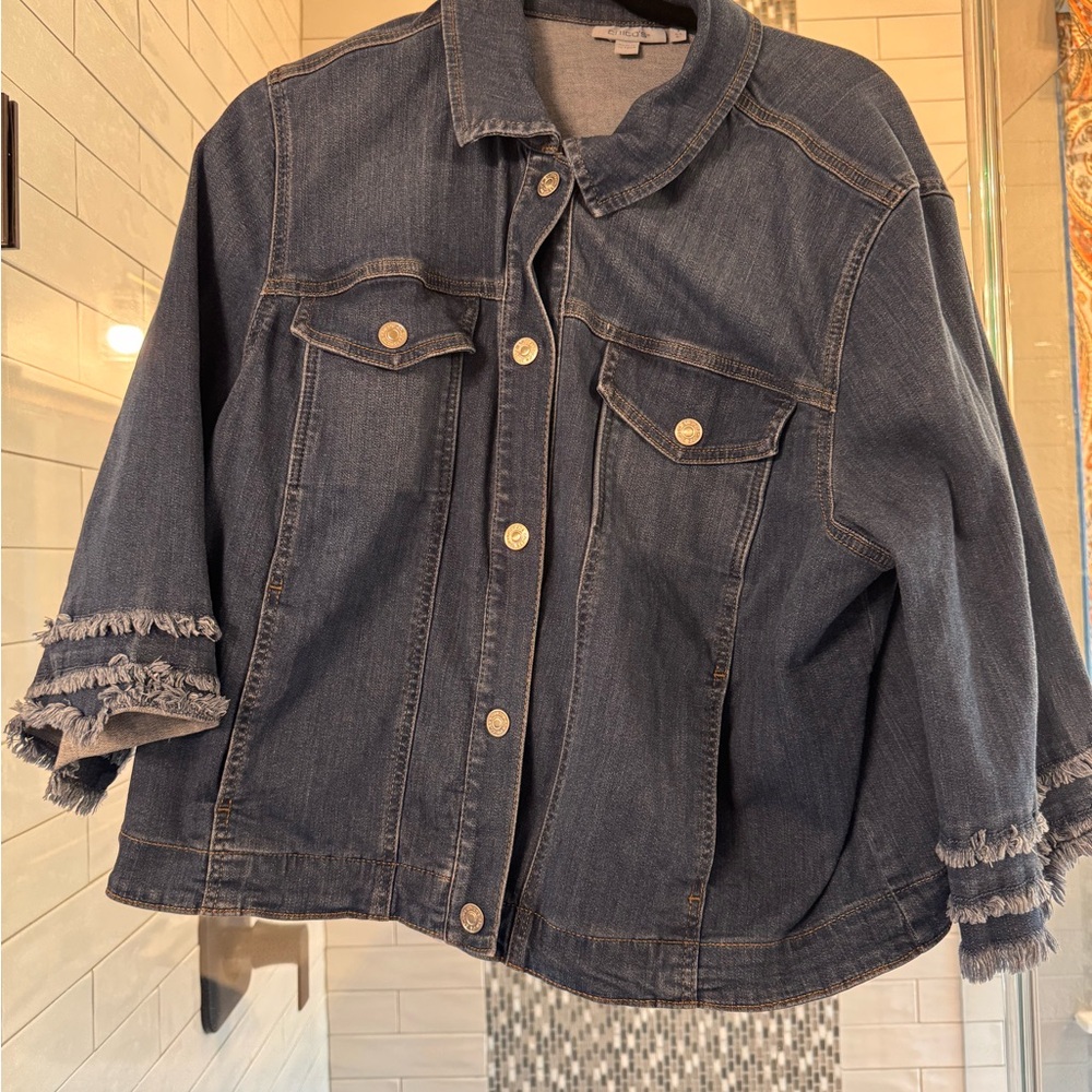 Blue Jean Jacket with Frayed Hem‎ and Relaxed Fit